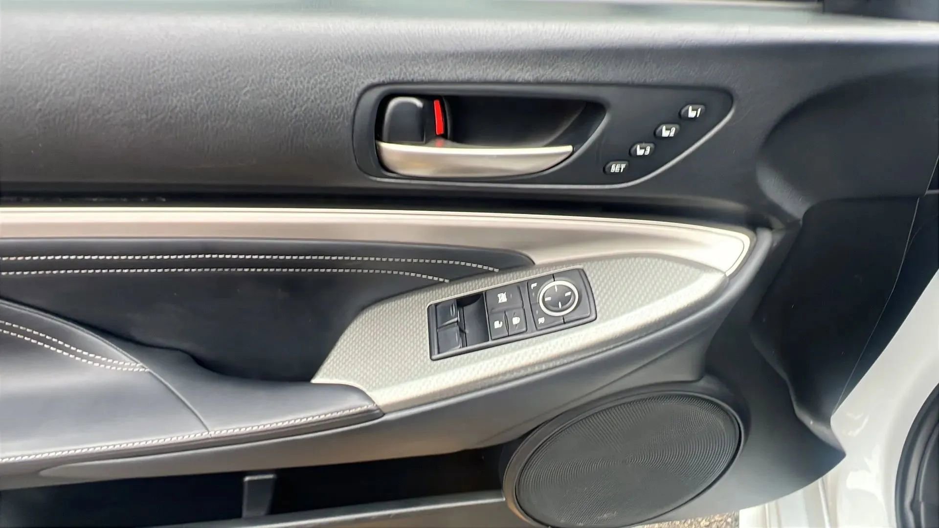 Used 2015 Lexus RC 350 AWD w/ Navigation System Package image 26