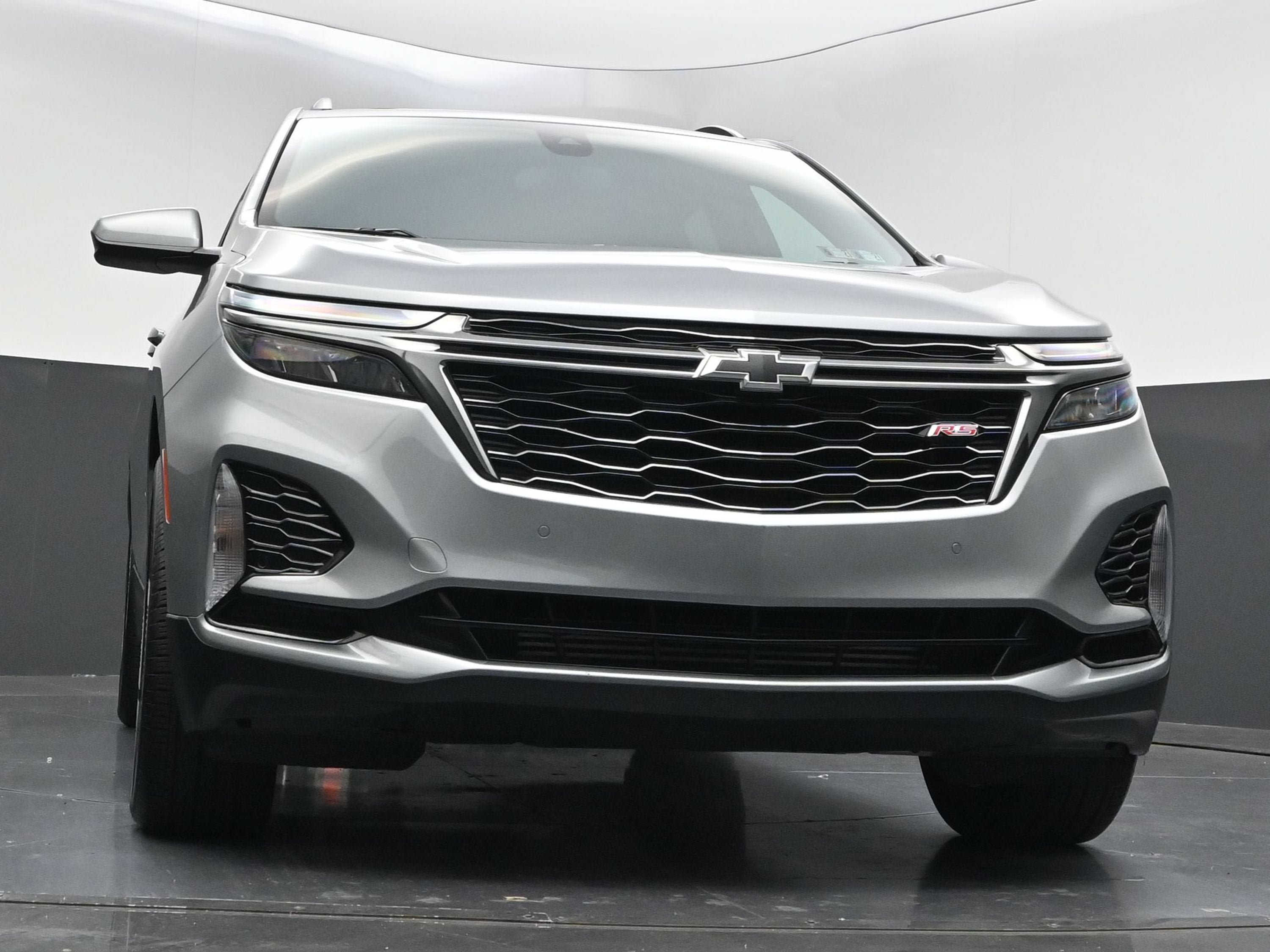 Certified 2023 Chevrolet Equinox RS FWD image 39