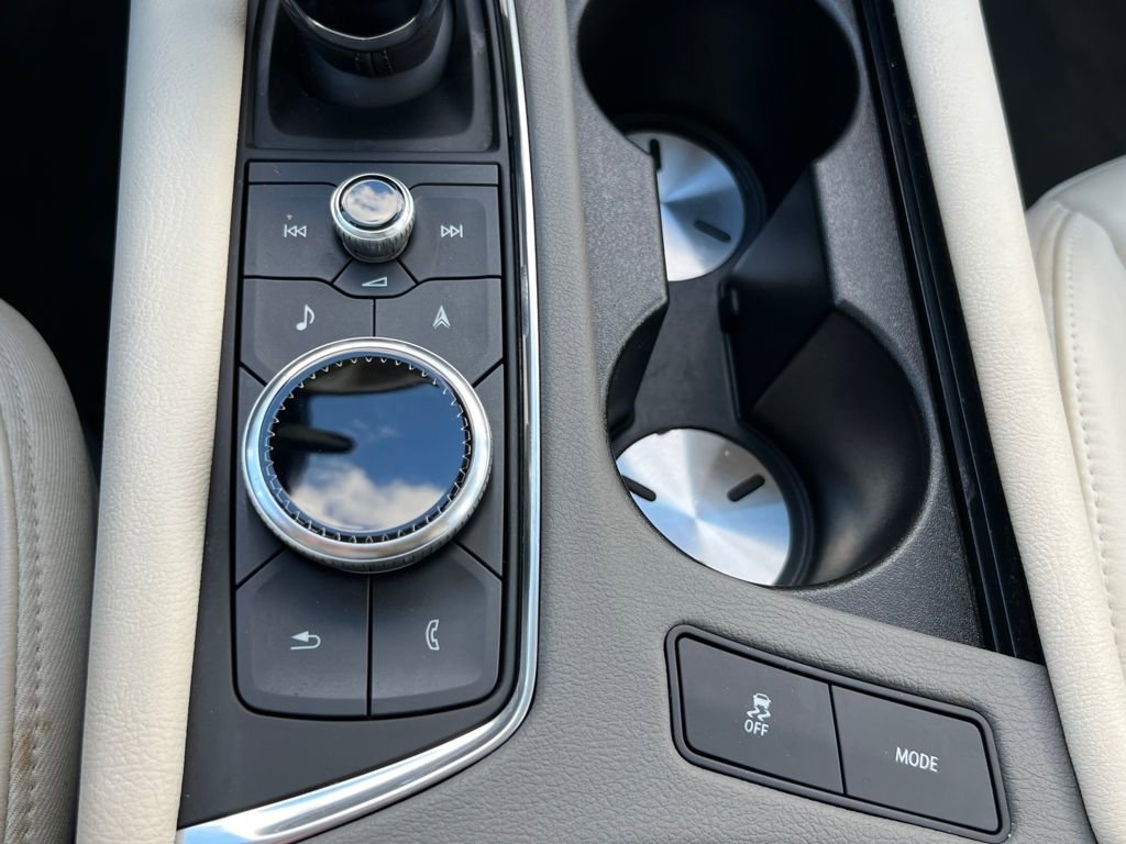 Certified 2025 Cadillac XT6 Premium Luxury image 34