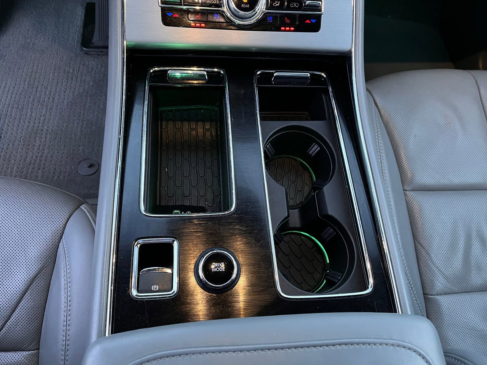 Used 2021 Lincoln Aviator Reserve w/ Equipment Group 201A image 37