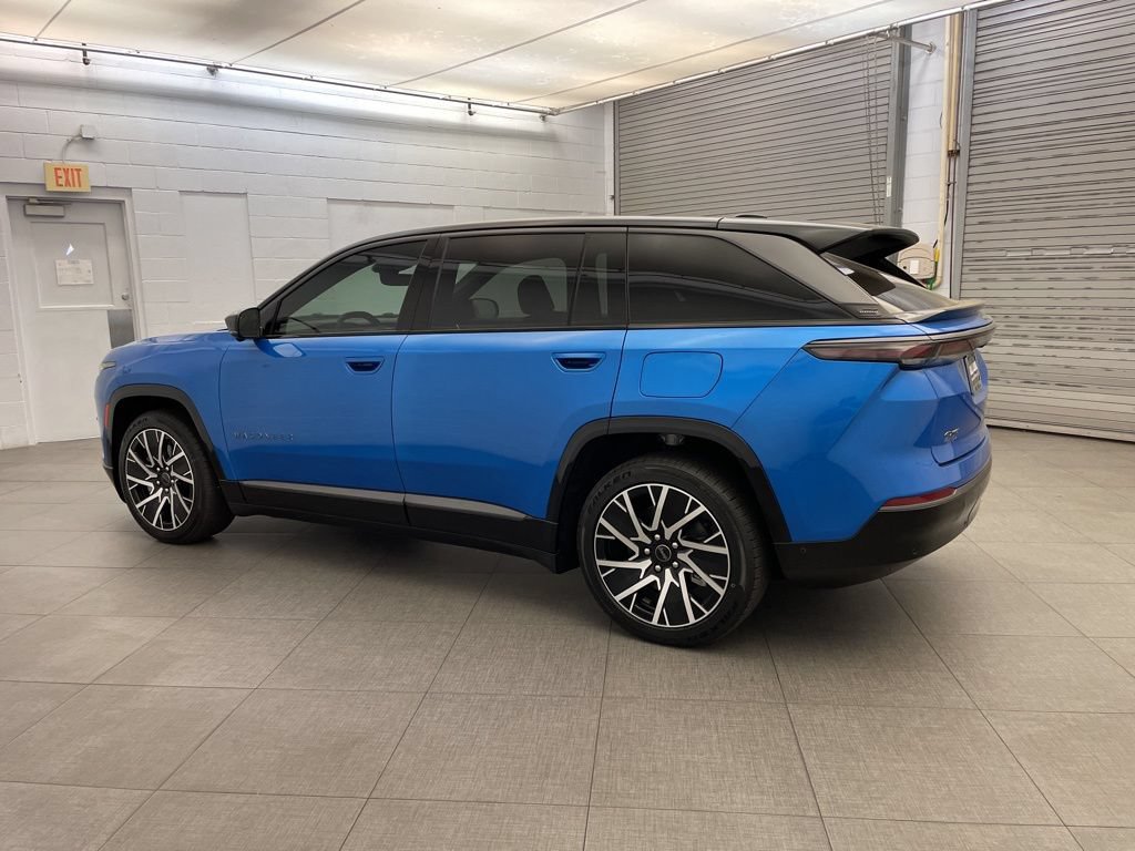New 2025 Jeep Wagoneer S Limited AWD/4WD image 8