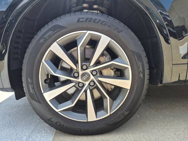 Used 2023 Audi Q5 2.0T Premium w/ Convenience Package AWD/4WD image 22