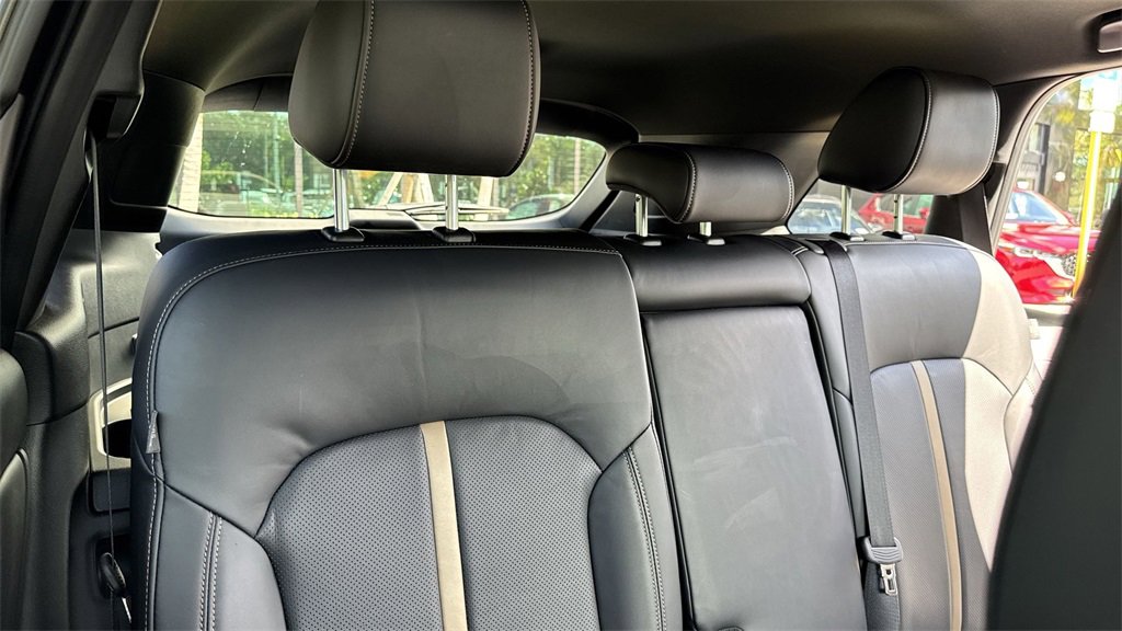 Certified 2025 MAZDA CX-70 3.3 Turbo w/ Premium Plus Pkg image 48