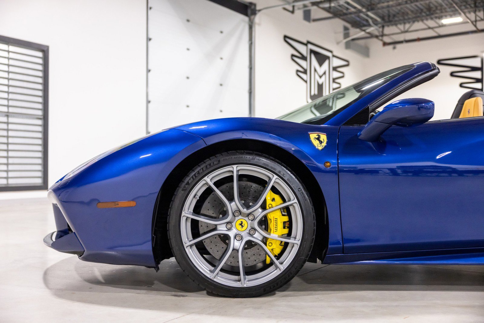 Used 2019 Ferrari 488 Spider image 21