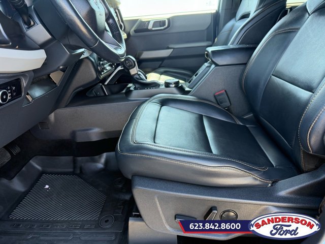 Used 2023 Ford Bronco Badlands image 17