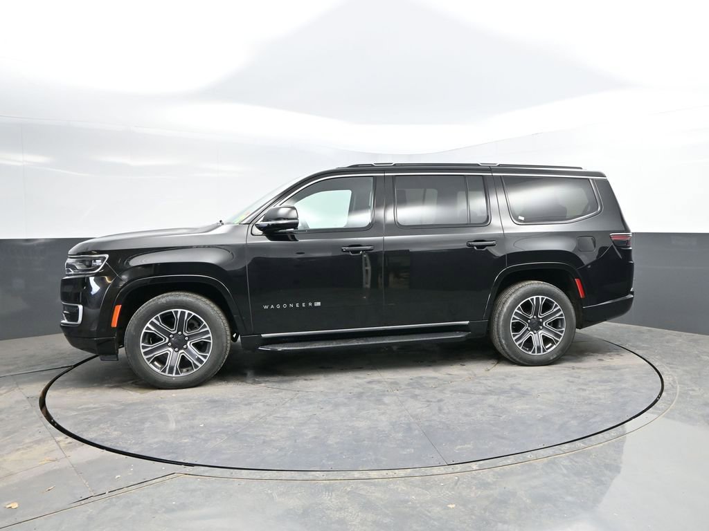 Used 2024 Jeep Wagoneer Series II w/ Flexible Seating Group AWD/4WD image 6