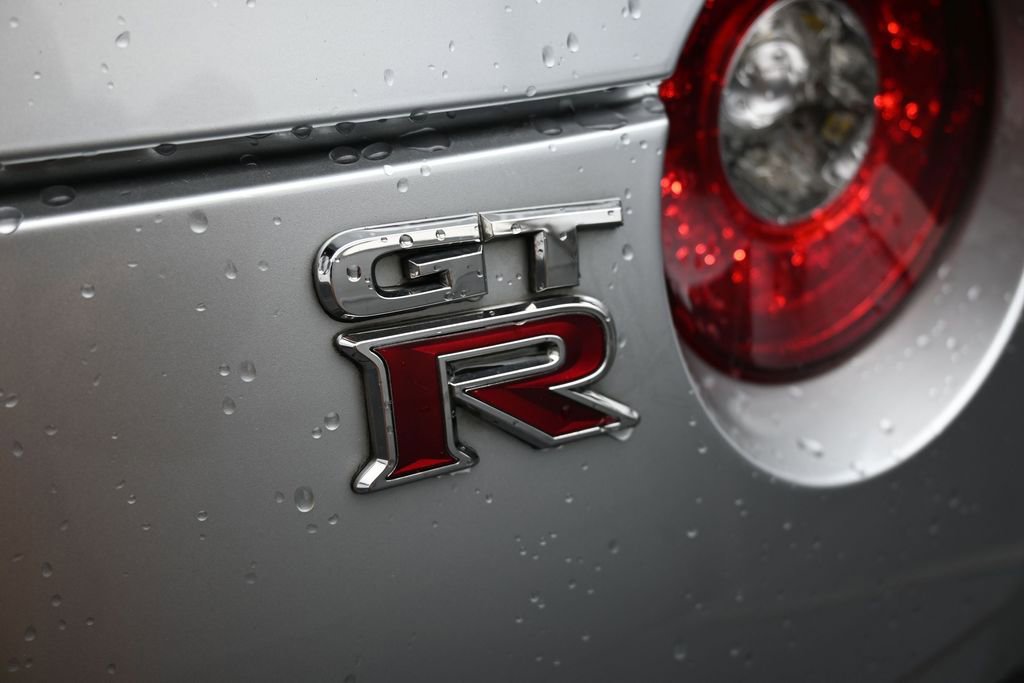 Used 2012 Nissan GT-R Premium AWD/4WD image 12