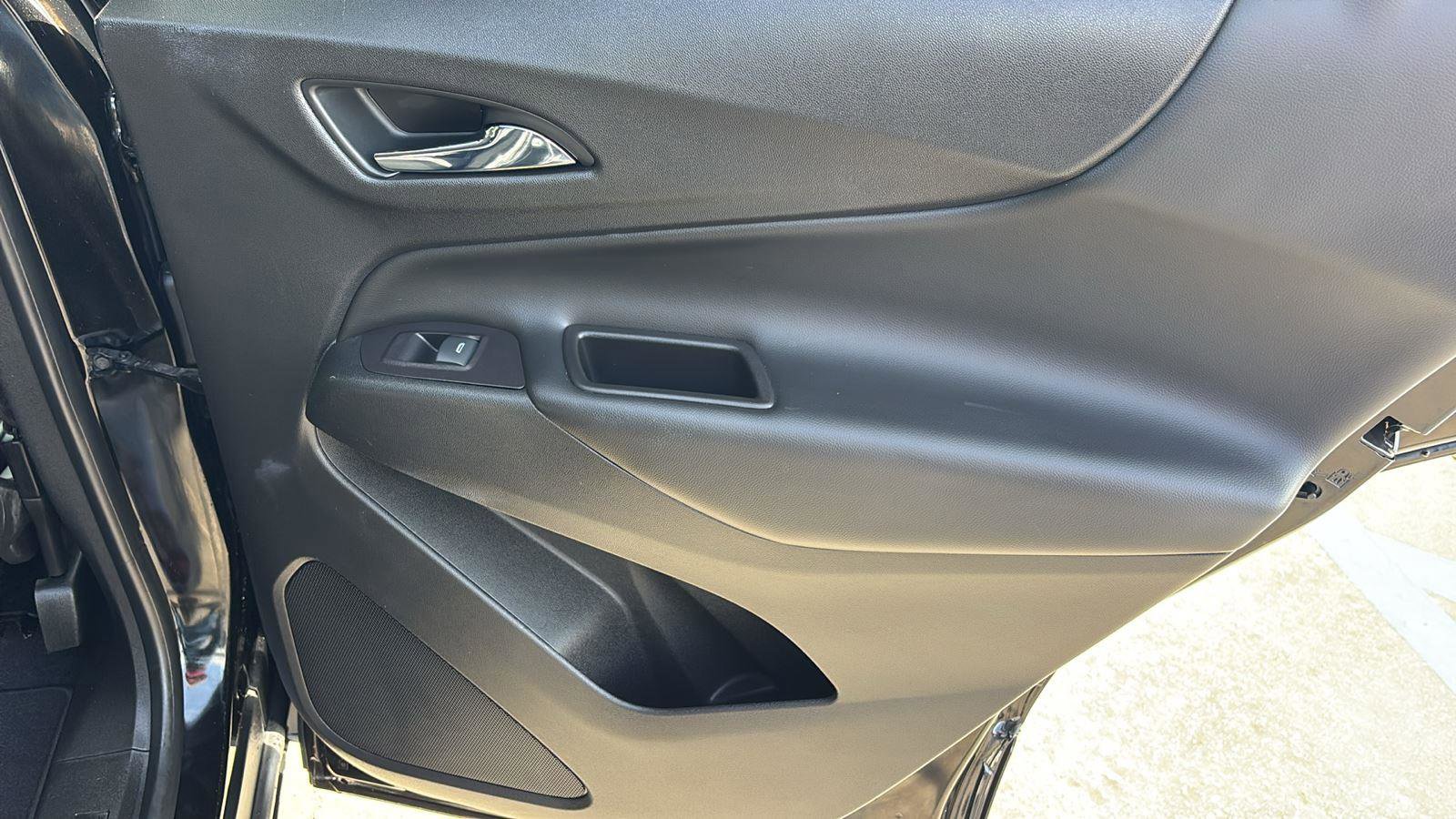 Used 2020 Chevrolet Equinox LT image 15