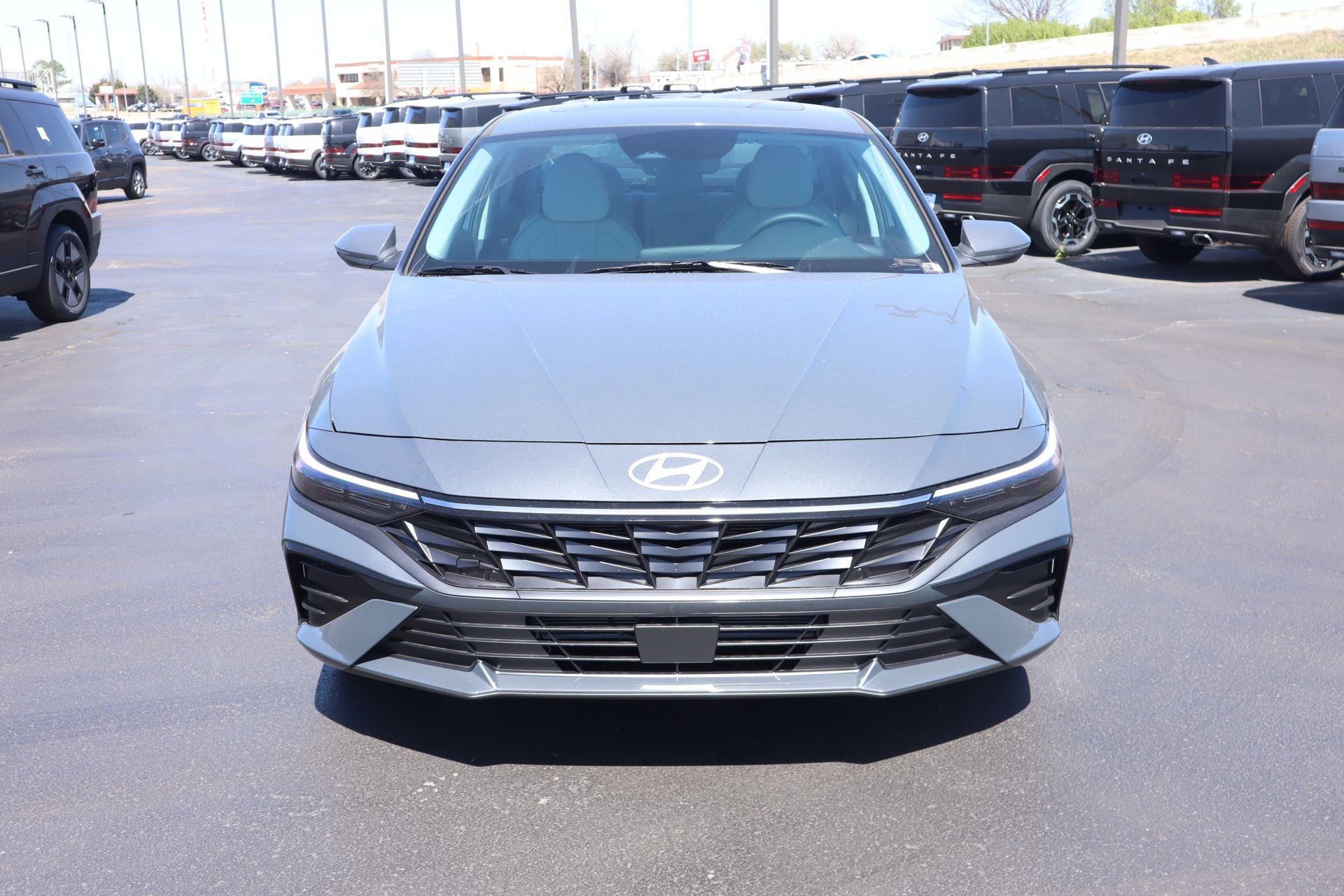 New 2026 Hyundai Elantra Limited image 2