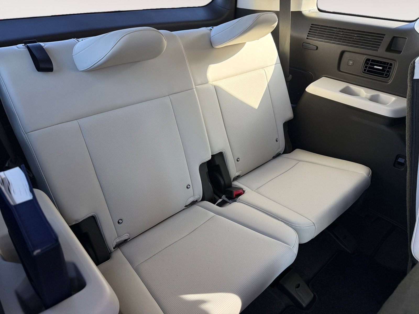 Certified 2025 Hyundai Santa Fe Calligraphy image 18