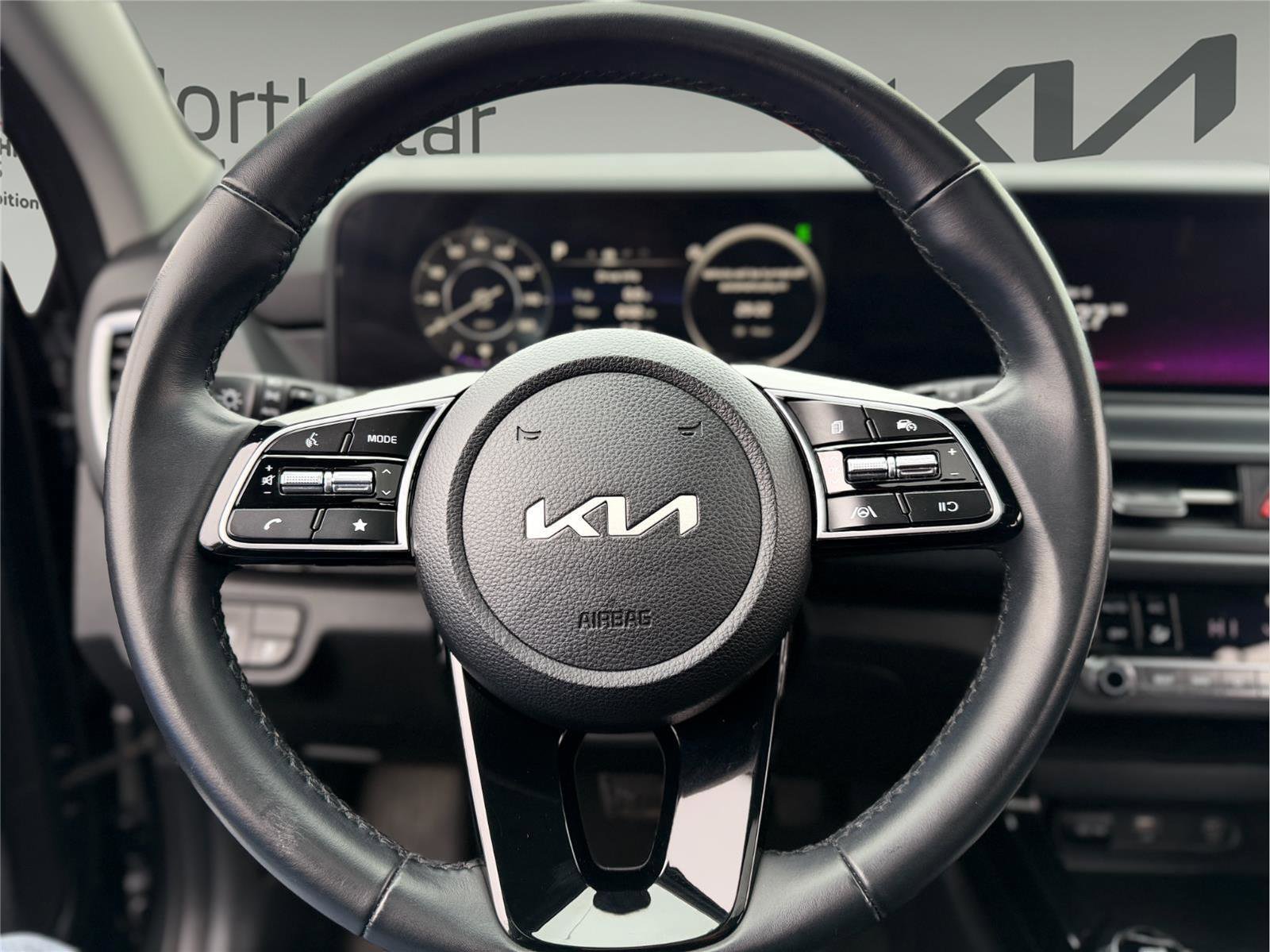 Used 2024 Kia Seltos EX AWD/4WD image 18