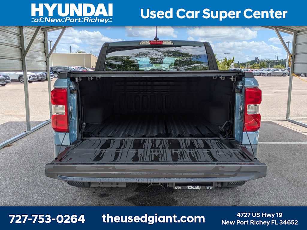 Used 2022 Ford Maverick XLT image 12