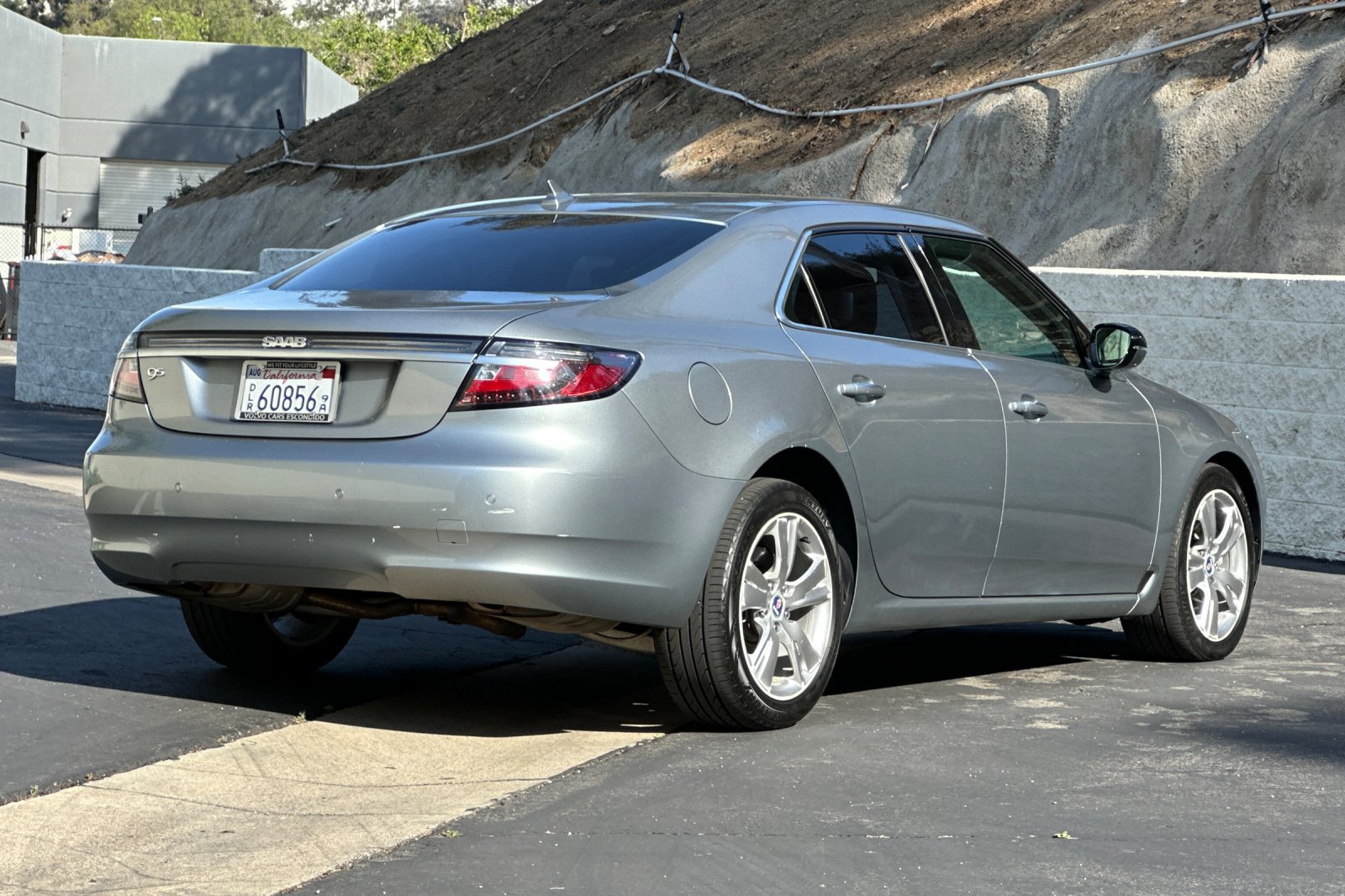 Used 2011 Saab 9-5 Turbo4 Premium FWD image 4