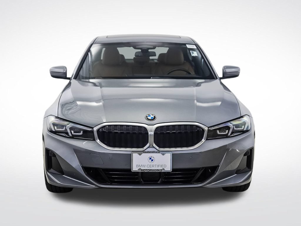 Used 2024 BMW 330i xDrive Sedan AWD/4WD image 8