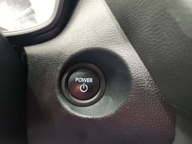 Certified 2024 Toyota Corolla Cross SE image 46