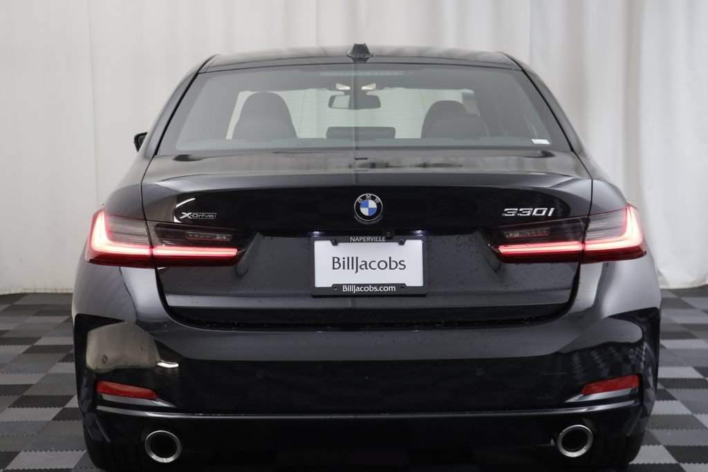 Used 2026 BMW 330i xDrive Sedan AWD/4WD image 15