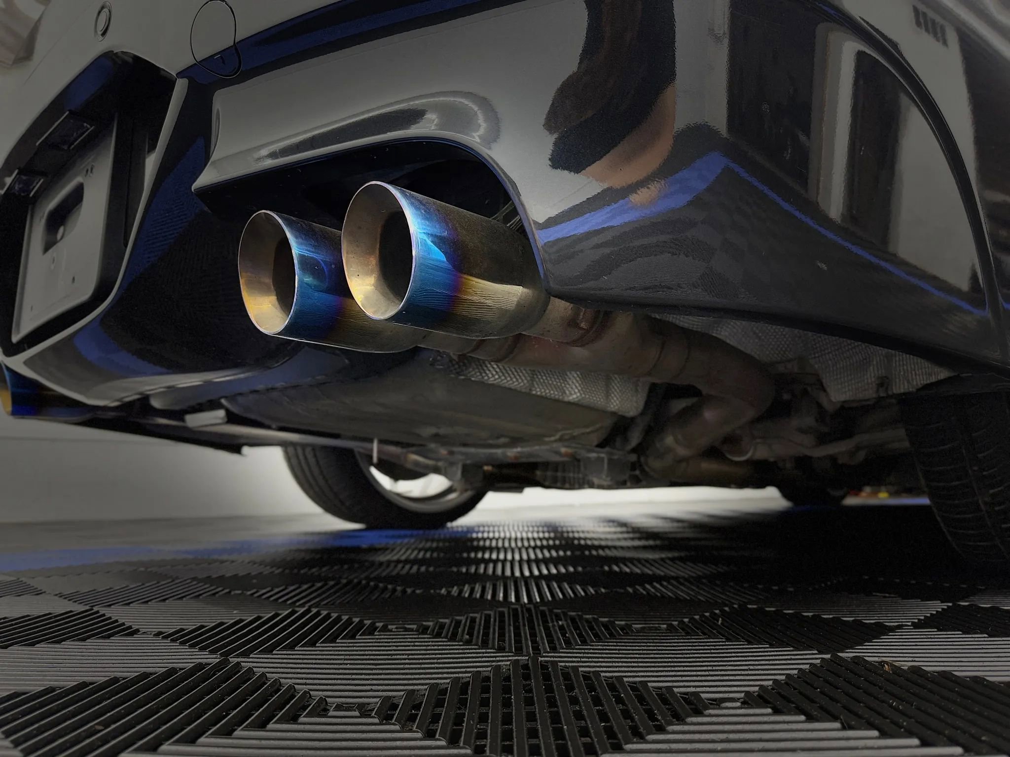 Used 2010 BMW M6 Convertible image 16