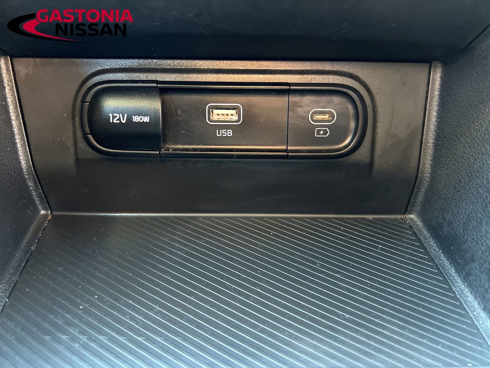 Used 2023 Kia Sportage LX image 41