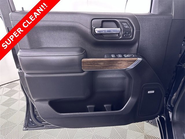 Used 2021 Chevrolet Silverado 1500 High Country image 23