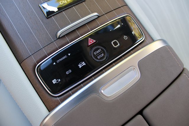 Used 2023 Mercedes-Benz EQS 580 580 4MATICﾮ image 19