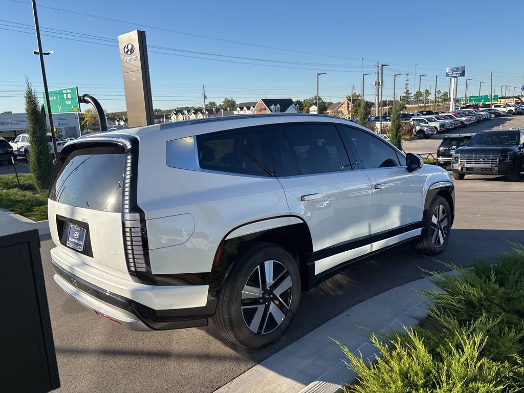 New 2026 Hyundai Ioniq 9 SEL image 6