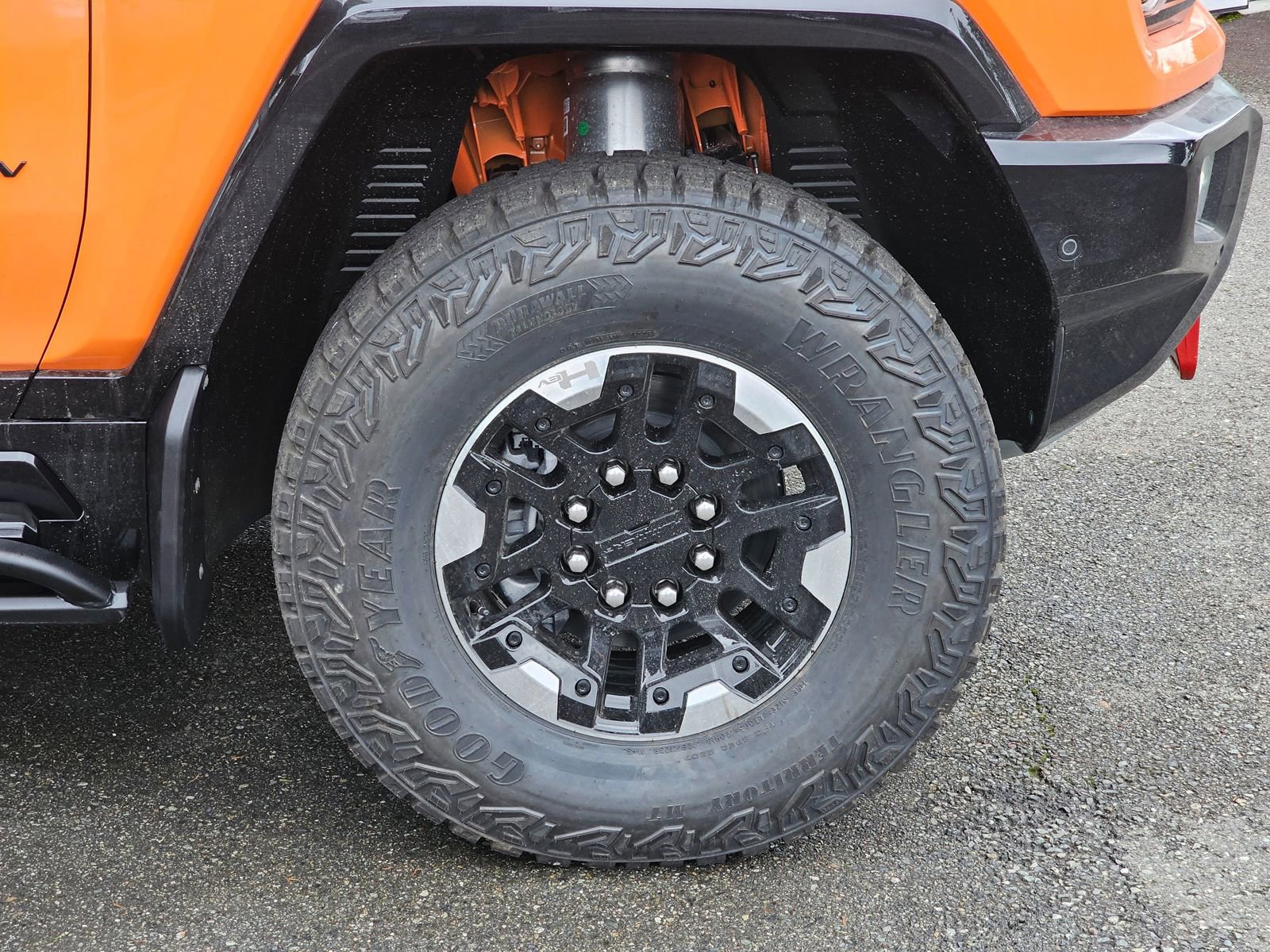 Used 2024 GMC Hummer EV 3X w/ Extreme Off-Road Package AWD/4WD image 9