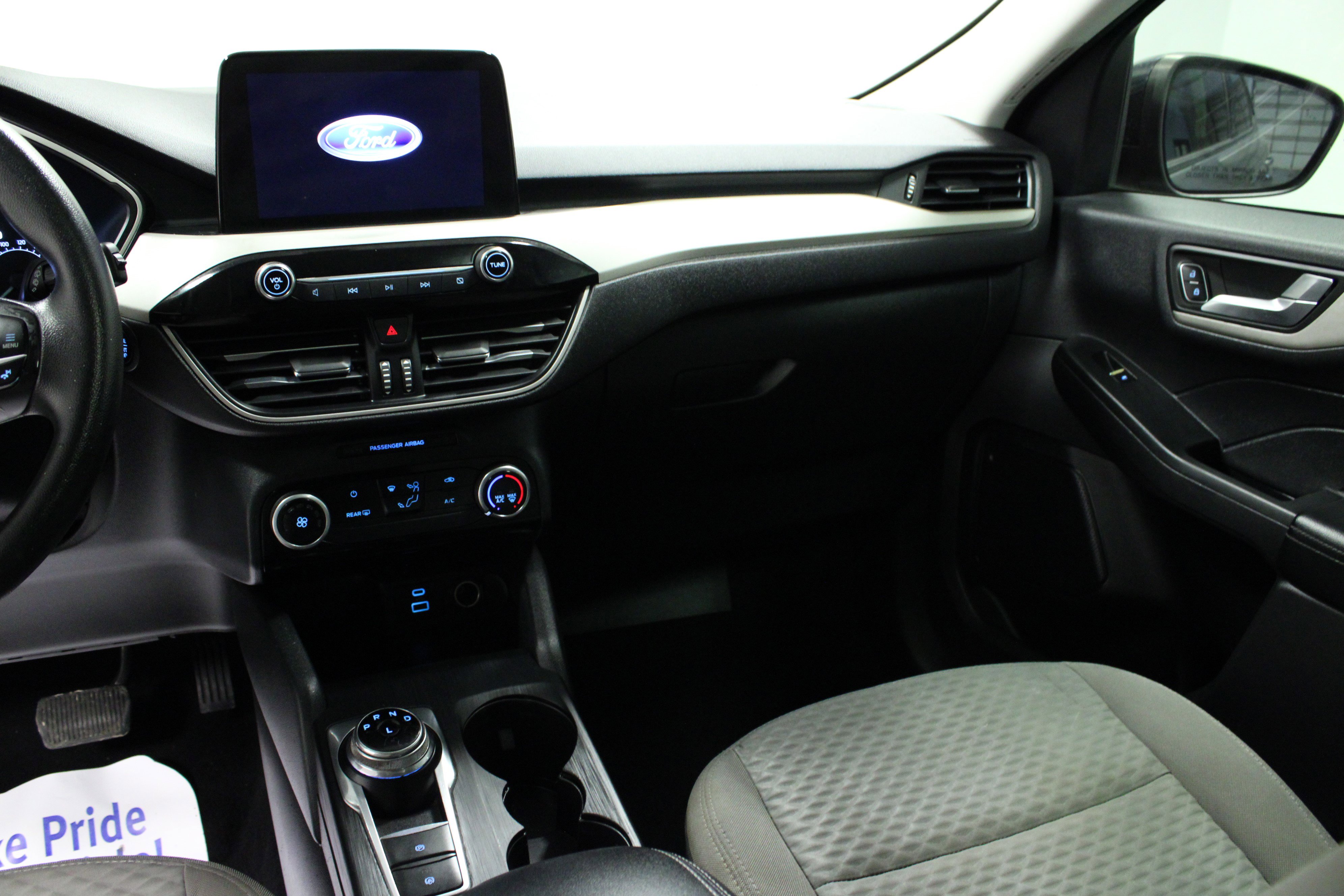 Used 2021 Ford Escape SE FWD image 19