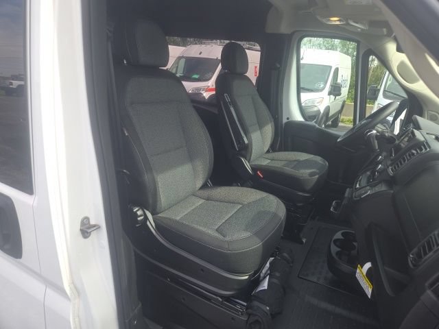 Used 2025 RAM ProMaster 3500 w/ Crew Van Package FWD image 18