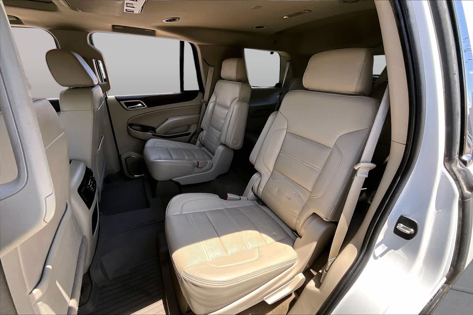 Used 2019 GMC Yukon Denali w/ Denali Ultimate Package AWD/4WD image 21
