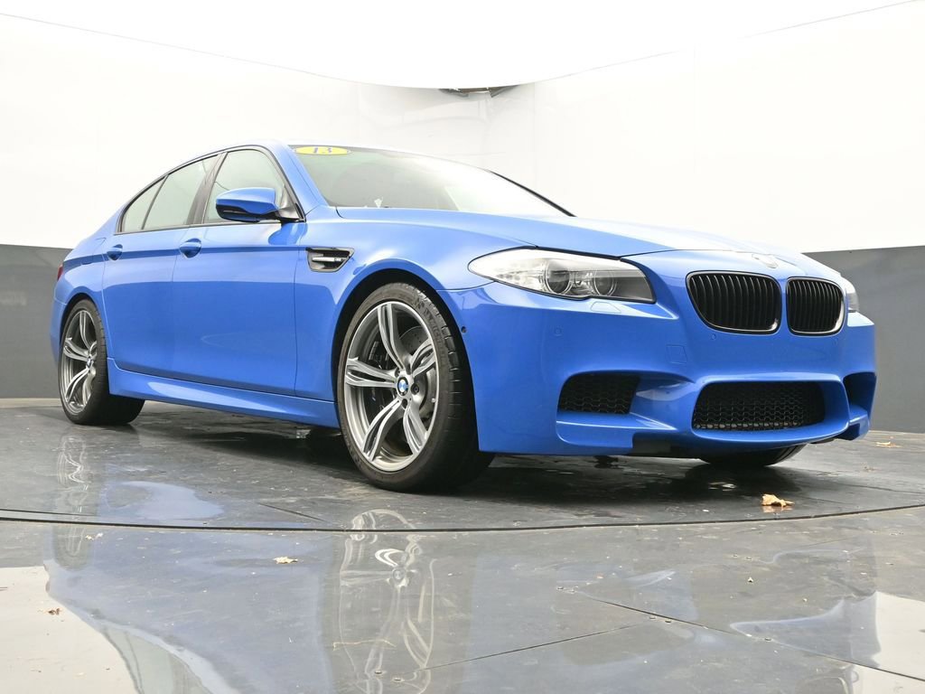 Used 2013 BMW M5 image 37