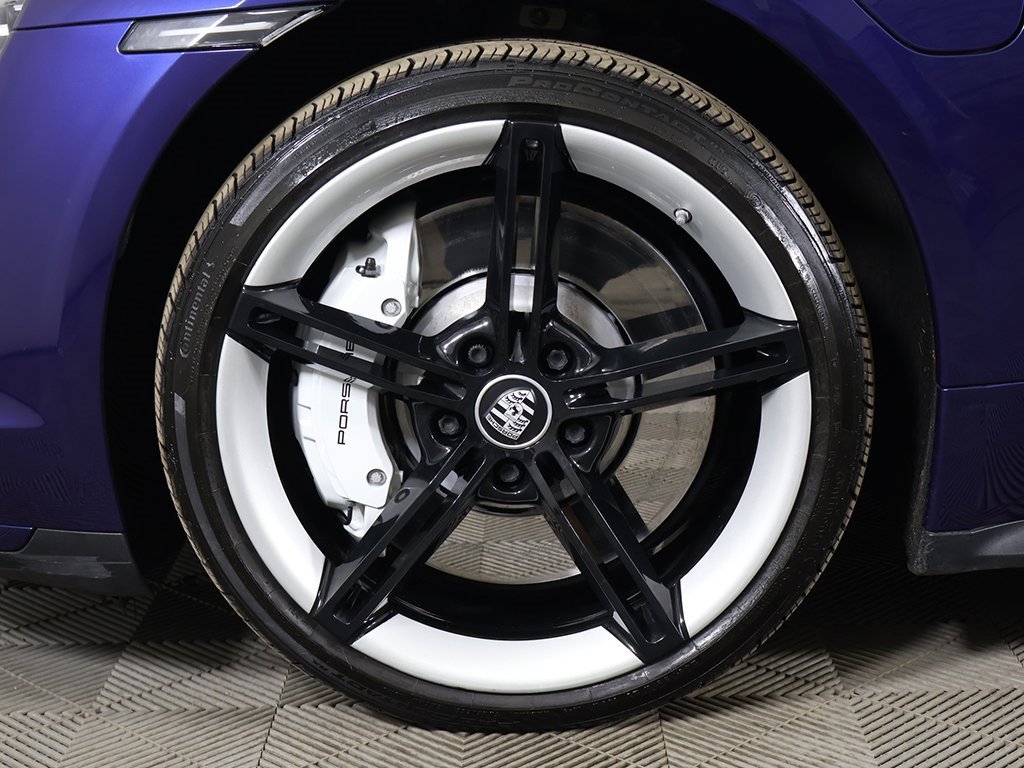 Used 2021 Porsche Taycan Turbo image 26