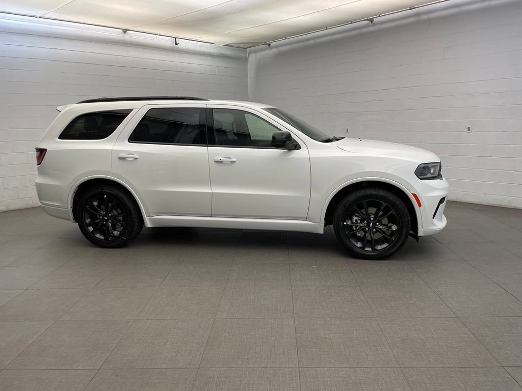 New 2026 Dodge Durango GT w/ Blacktop Package RWD image 2