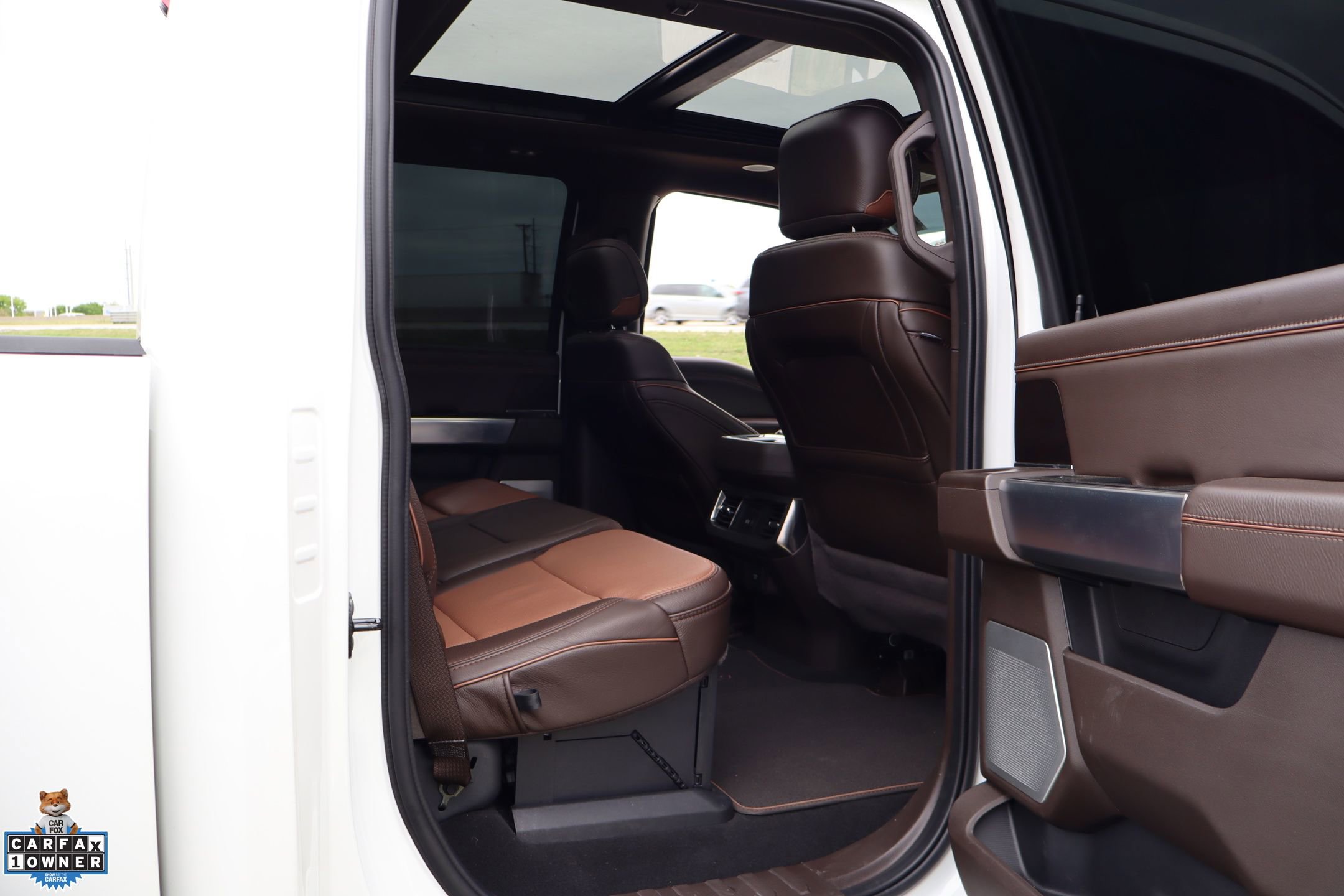 Used 2024 Ford F350 King Ranch w/ Chrome Package image 28