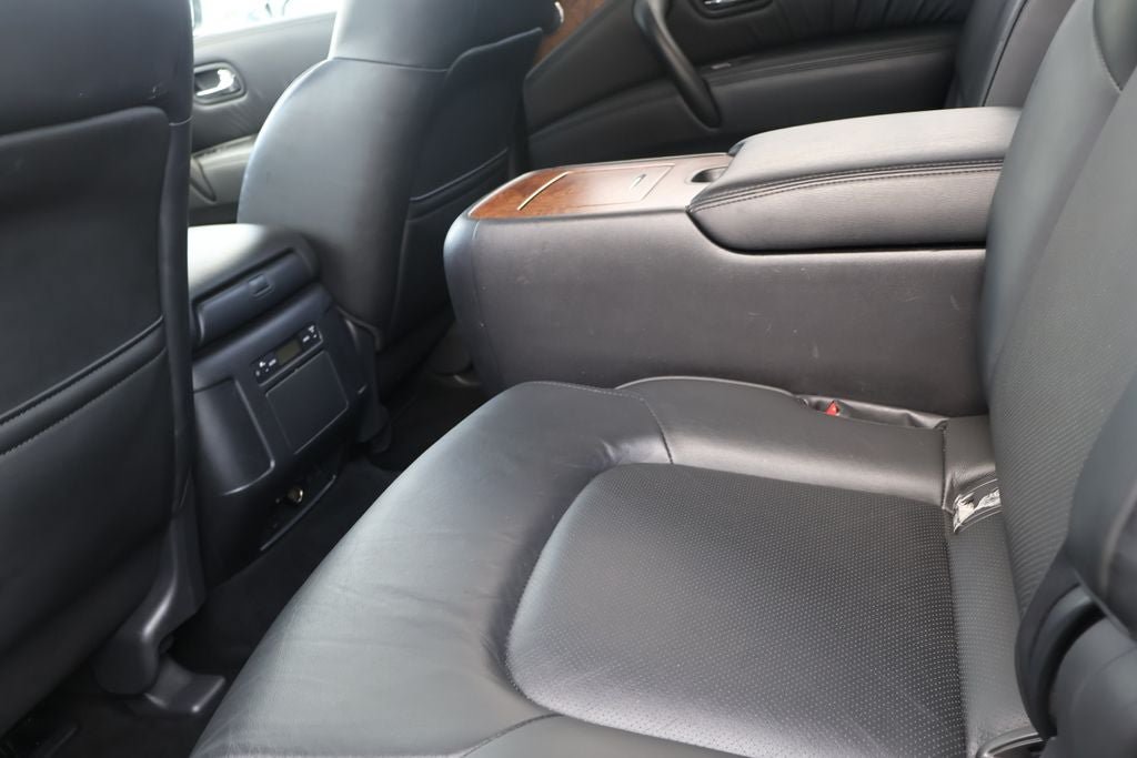 Used 2024 Nissan Armada SL w/ Captain's Chairs Package AWD/4WD image 16
