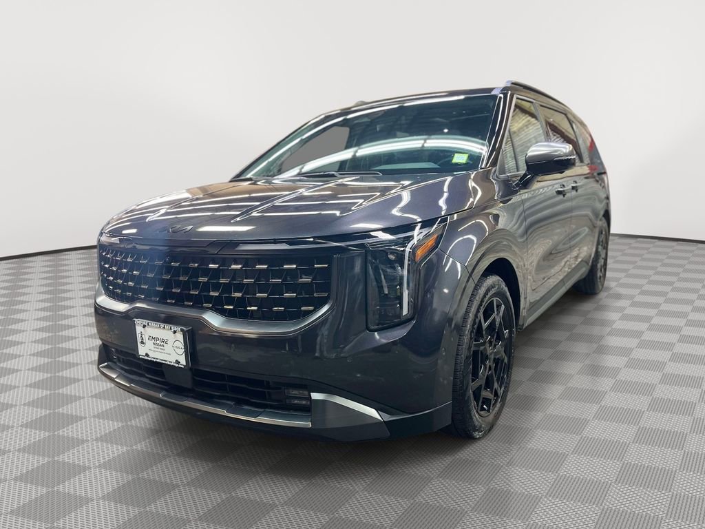 Used 2025 Kia Carnival SX Prestige image 7