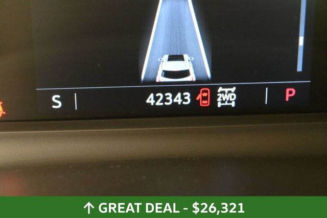 Used 2021 Cadillac XT5 Premium Luxury w/ LPO, Floor Liner Package AWD/4WD image 38