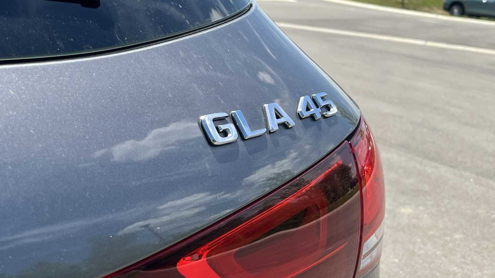 Used 2022 Mercedes-Benz GLA 45 AMG 4MATIC image 27