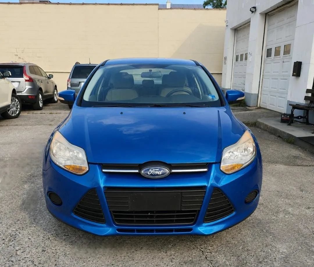 Used 2013 Ford Focus SE FWD image 8