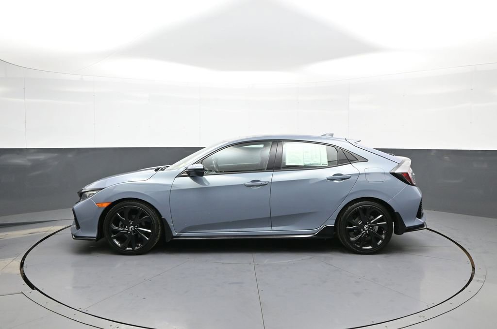Used 2019 Honda Civic Sport Touring image 9