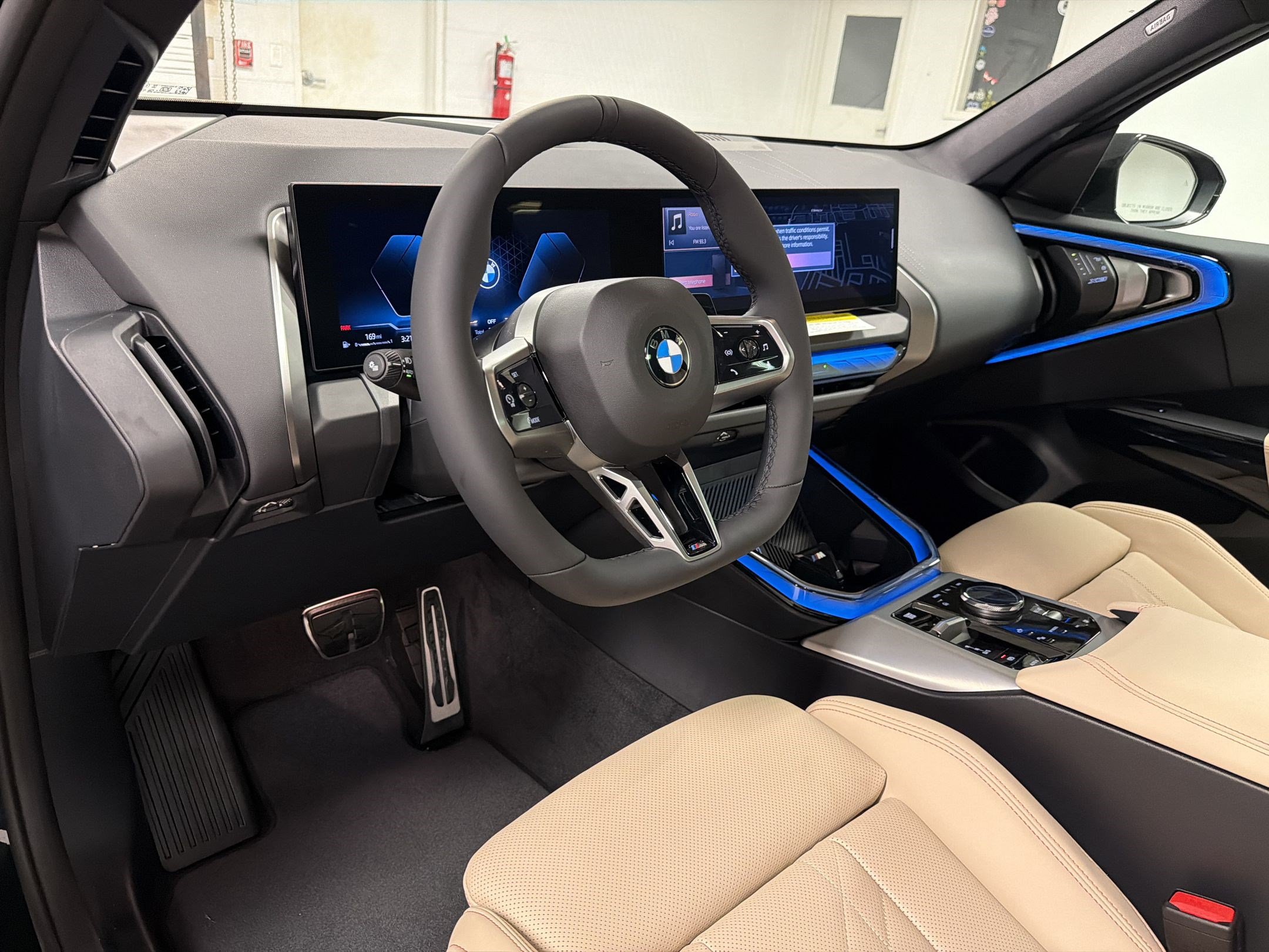 New 2026 BMW X3 xDrive30i w/ M Sport Package AWD/4WD image 4