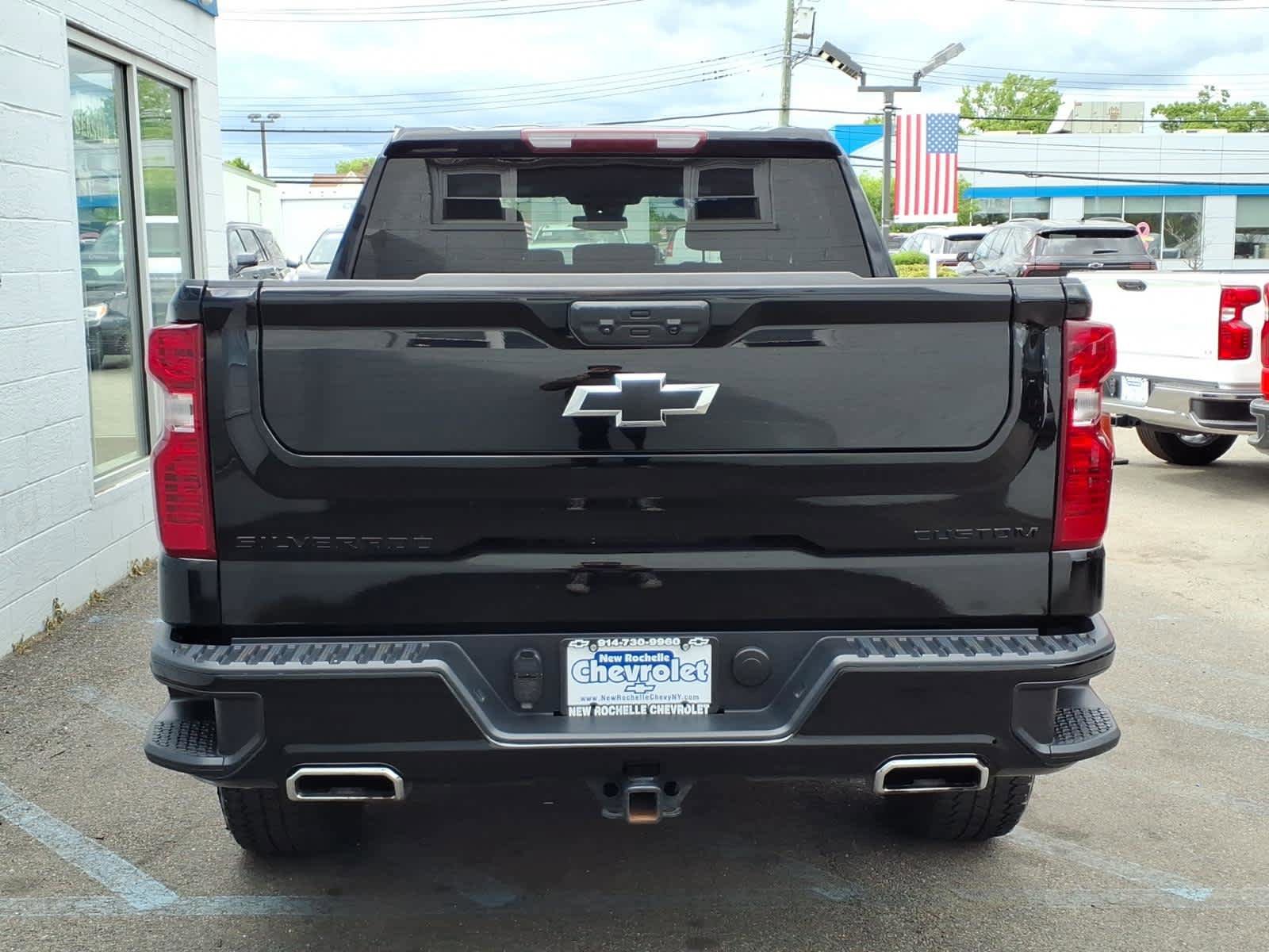 Used 2024 Chevrolet Silverado 1500 Custom Trail Boss AWD/4WD image 5