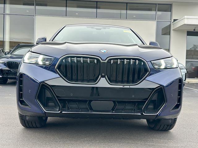 New 2026 BMW X6 xDrive40i image 2