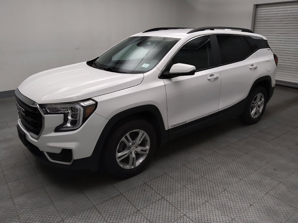 Used 2022 GMC Terrain SLE w/ Driver Convenience Package AWD/4WD image 2