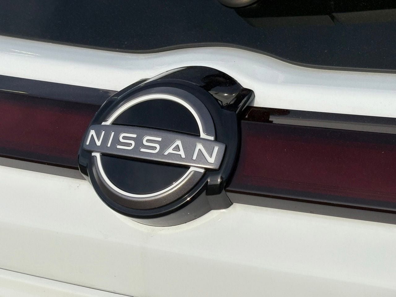 Certified 2025 Nissan Kicks Play S FWD image 9