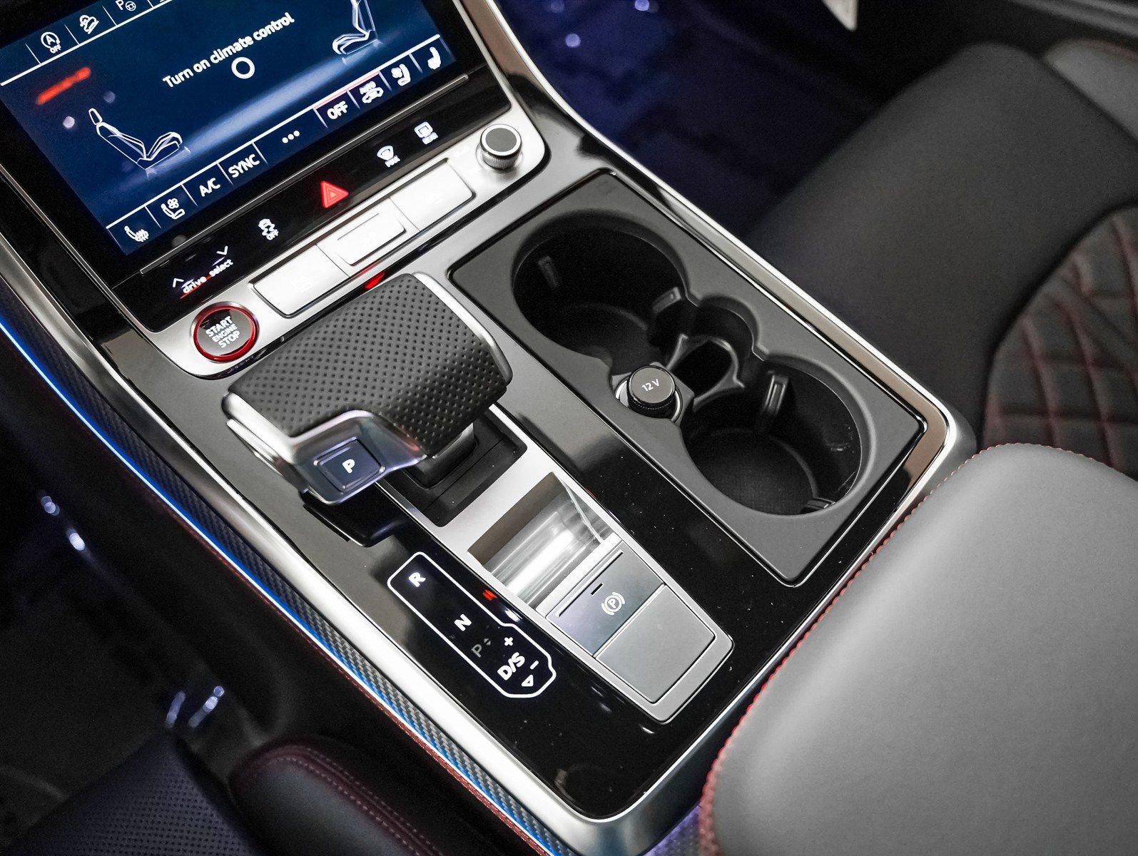 New 2026 Audi SQ8 Prestige image 18