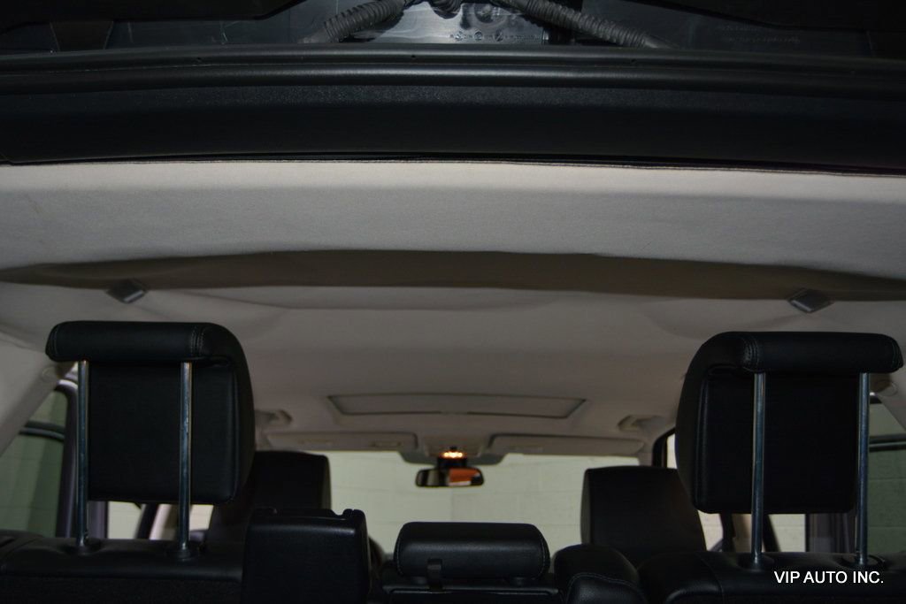 Used 2011 Land Rover Range Rover Sport HSE image 21