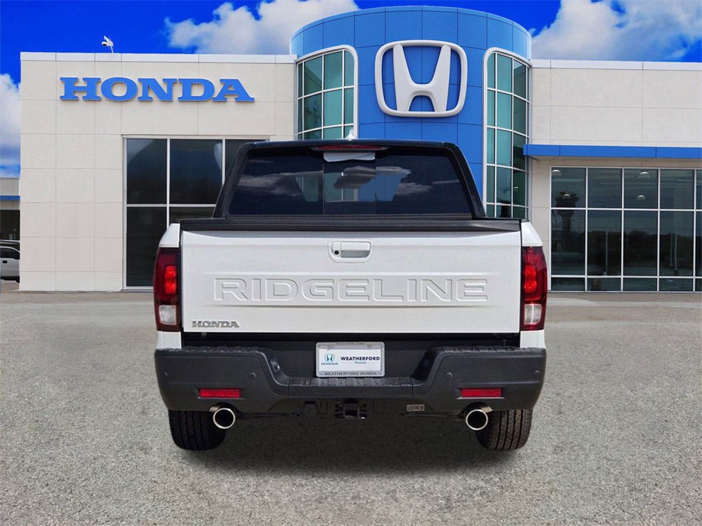 New 2026 Honda Ridgeline Black Edition image 4