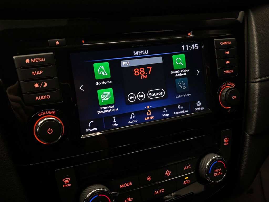 Used 2019 Nissan Rogue SV w/ Premium Package AWD/4WD image 14