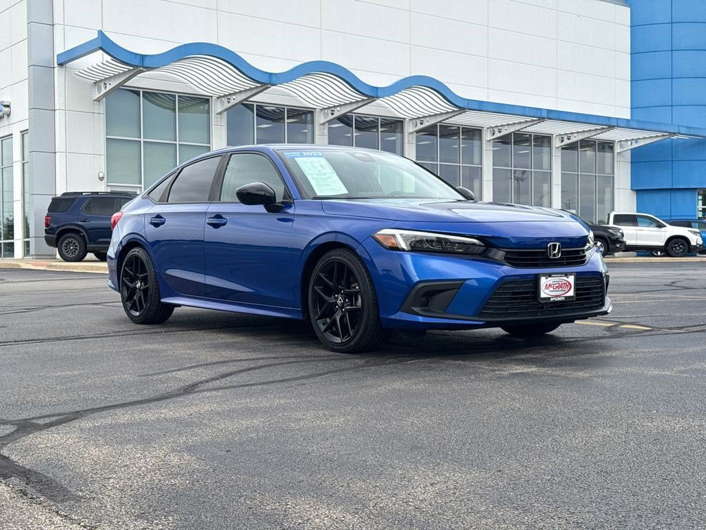 Used 2023 Honda Civic Sport image 3