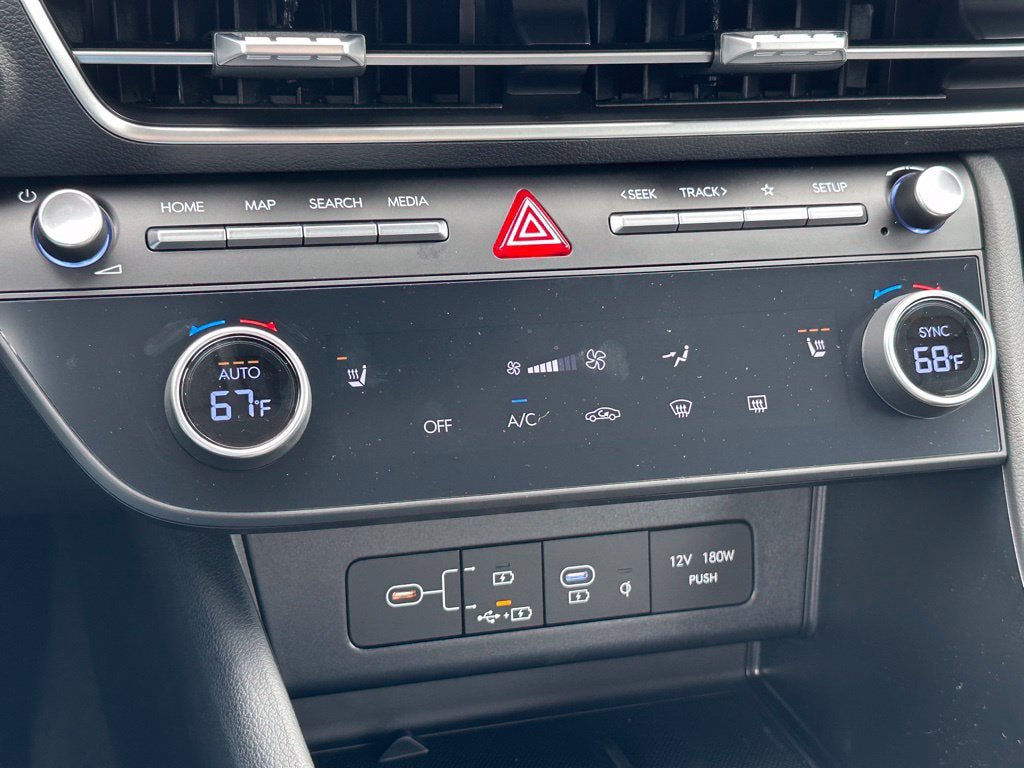 New 2026 Hyundai Sonata SEL FWD image 17